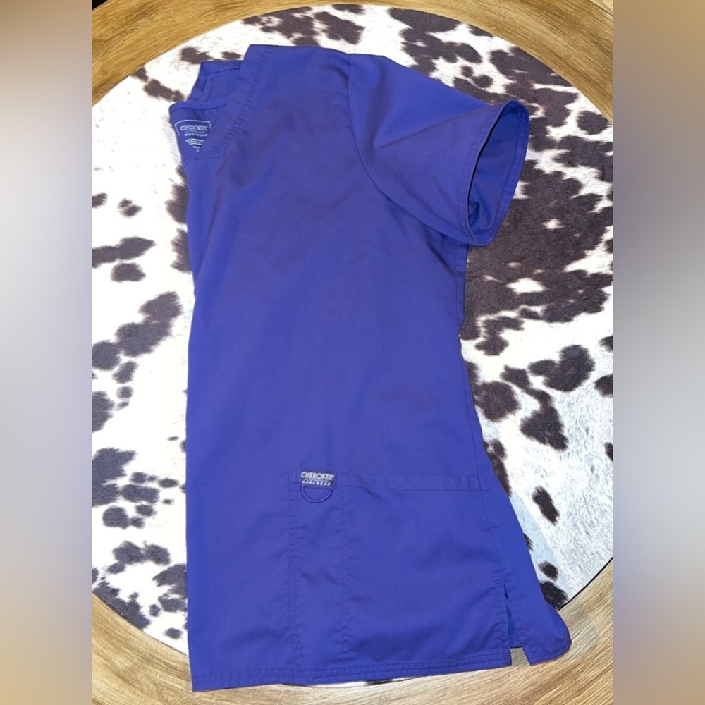 Scrub Top